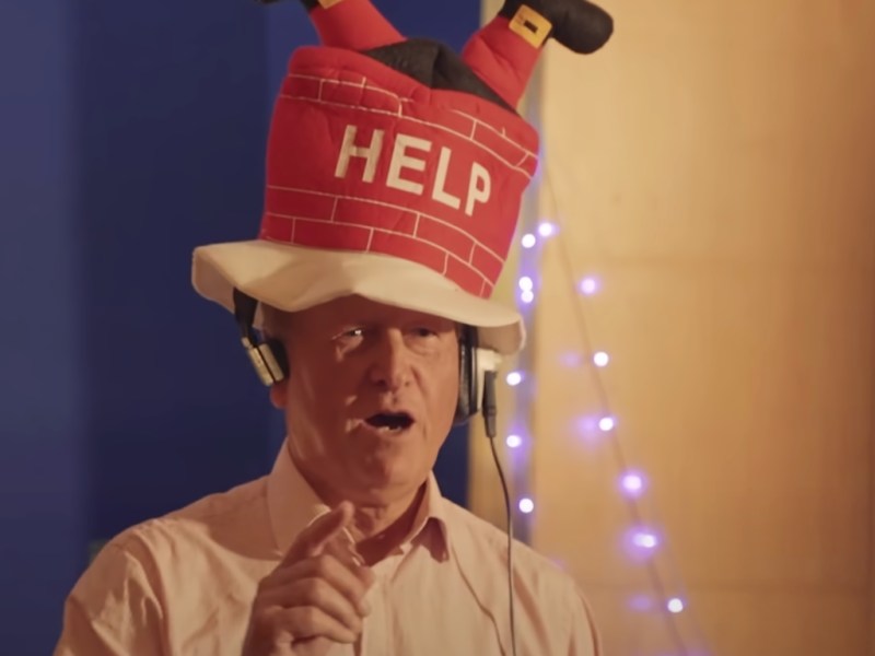 Charlie joins Shona McGarty and The Celebs in pursuit of #XmasNo1 in support of MIND