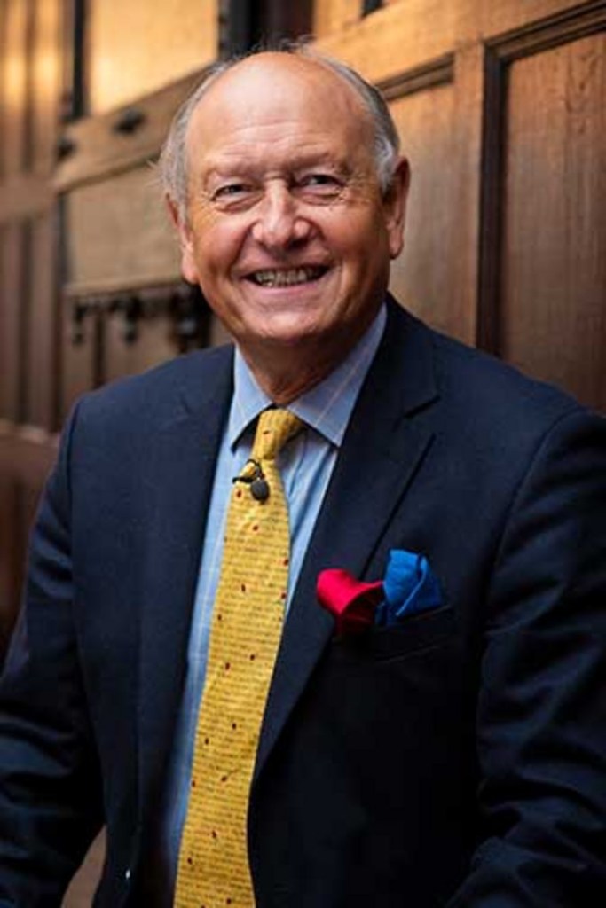 Charlie Ross headshot